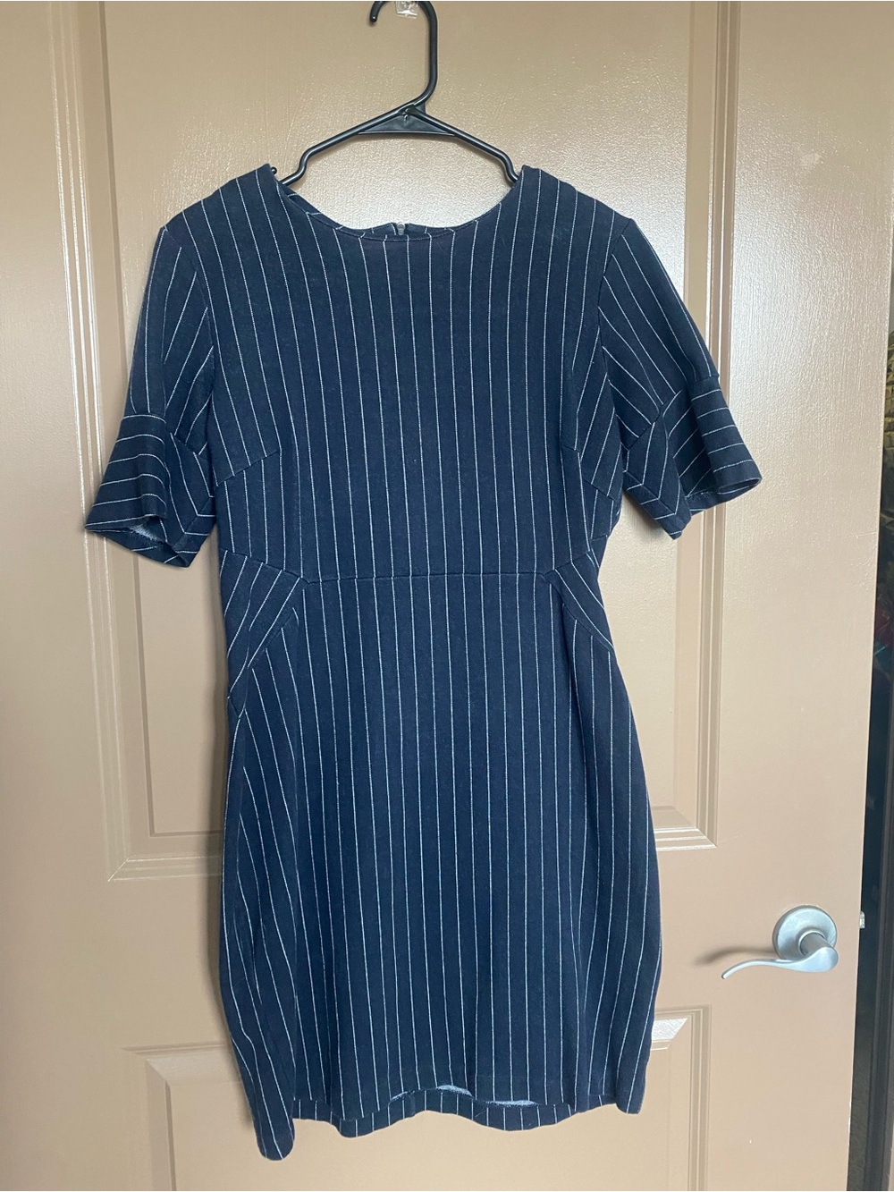 Banana Republic Classic Navy Pinstripe Women's Dress